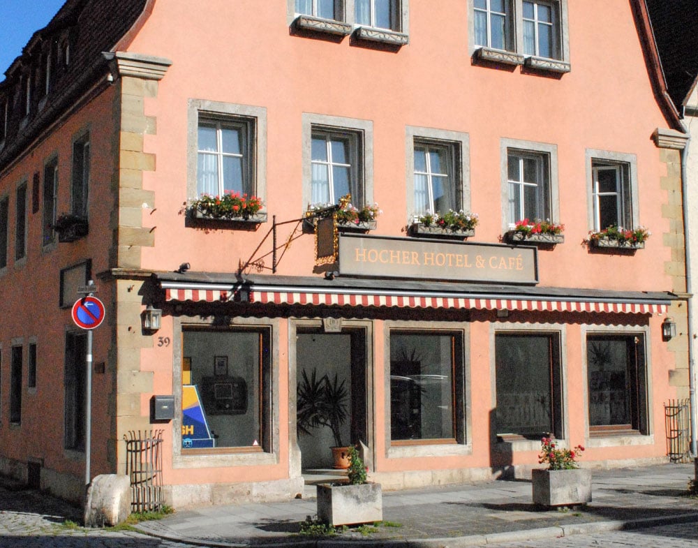 aussenansicht-hocherhotel-1